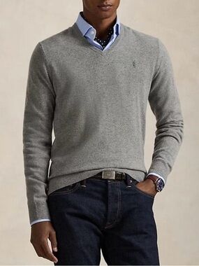 Polo Ralph Lauren Grey V-neck Knit Pullover Pima Cotton
Sweater Size XL.